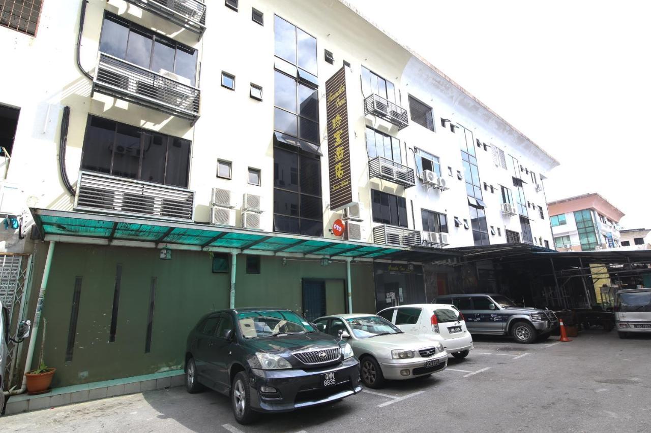 古晋 Oyo 90136珍宝旅馆酒店 外观 照片