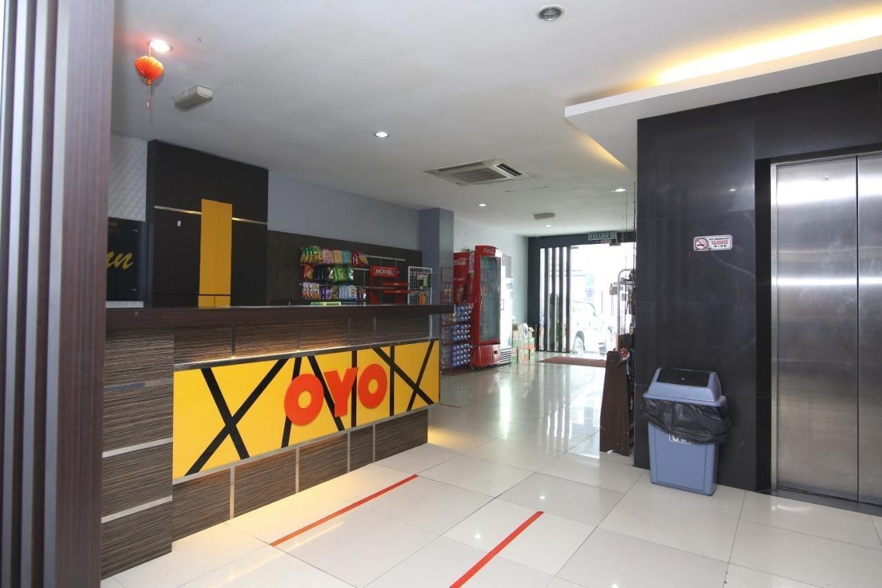 古晋 Oyo 90136珍宝旅馆酒店 外观 照片